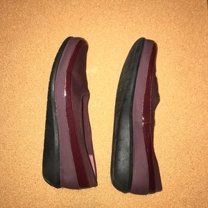Softwalk slip on shoes plum Sz 12 (d